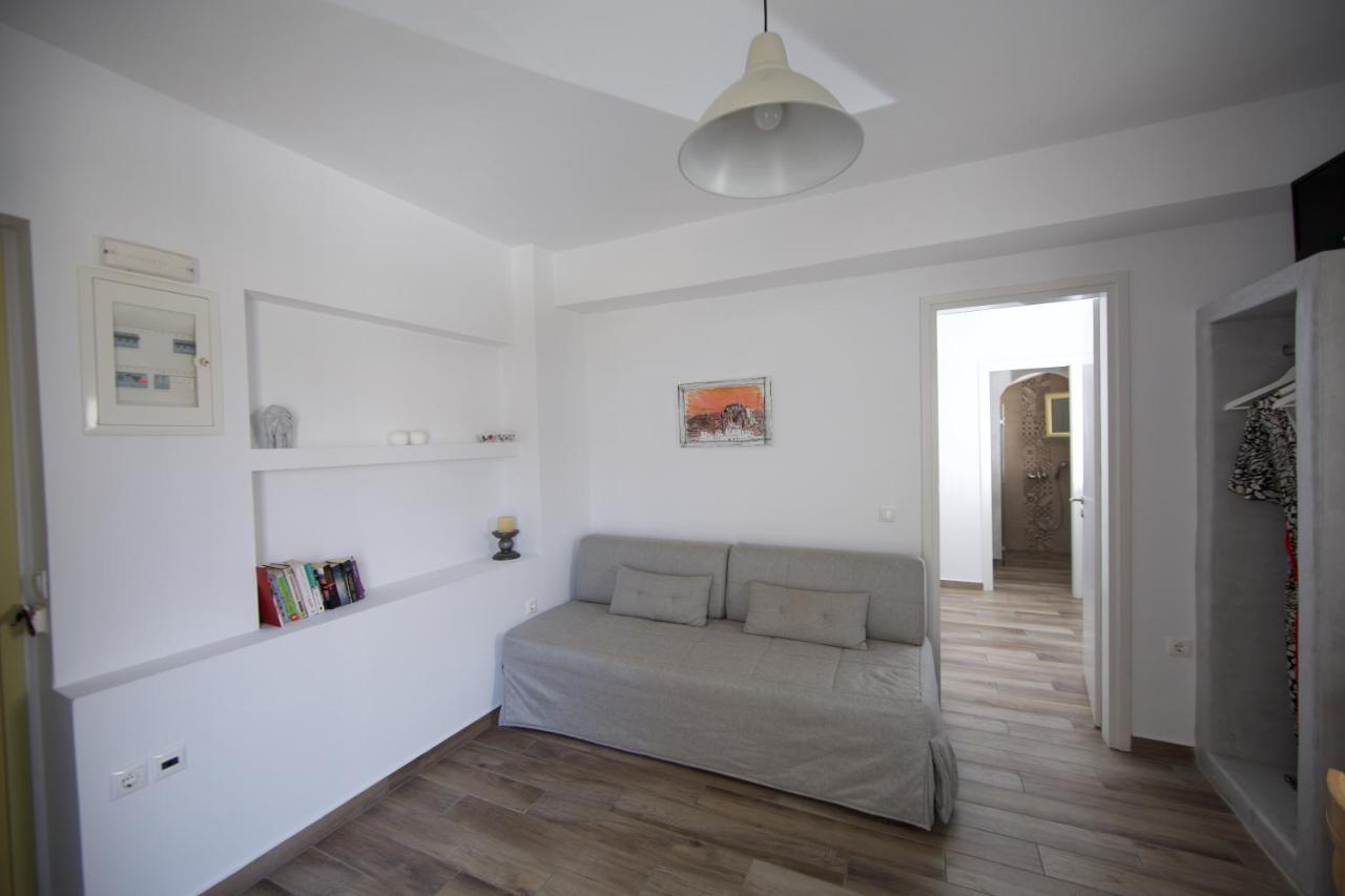 Diasino Apartments And Car Rental カタポラ エクステリア 写真
