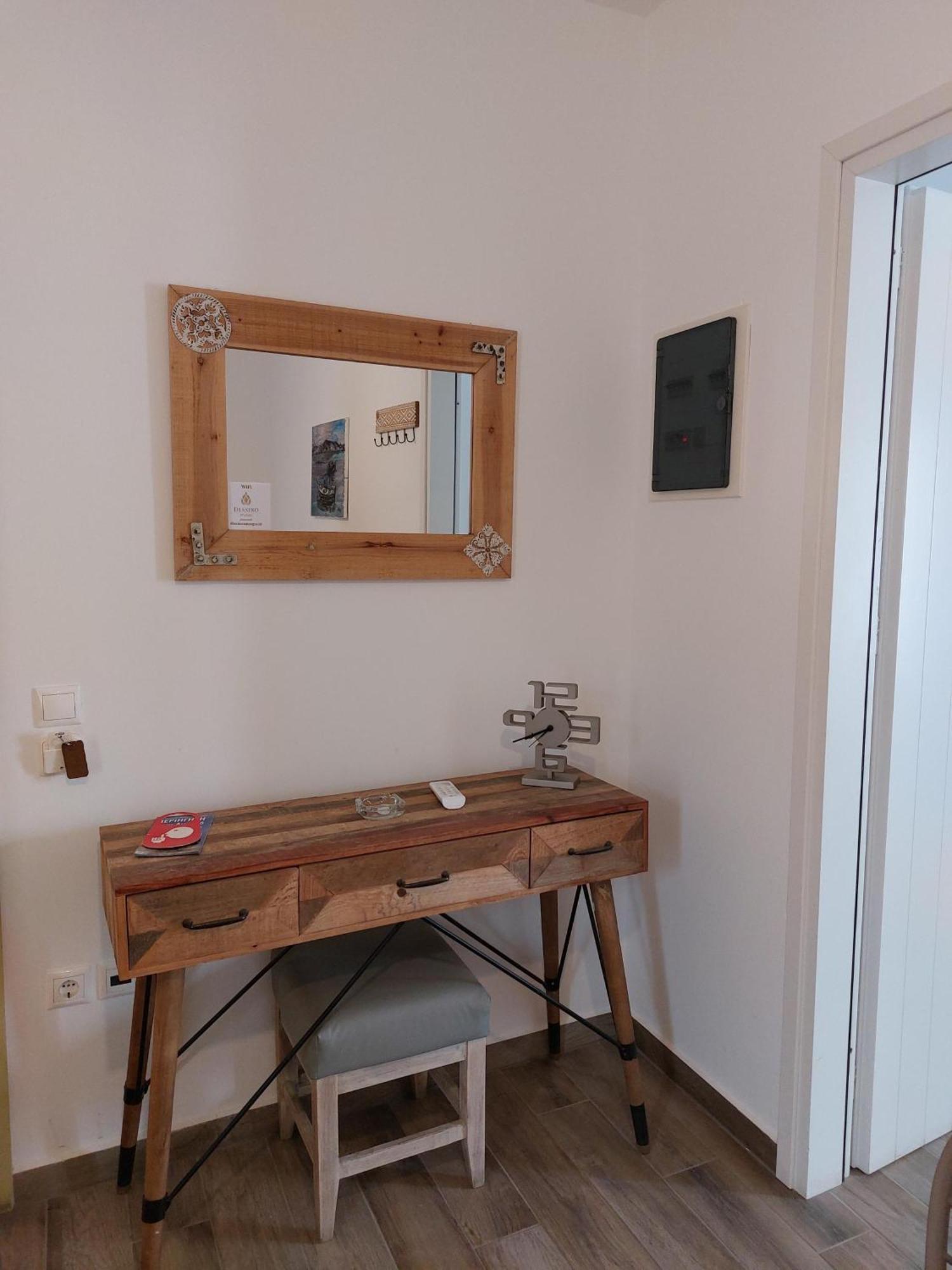 Diasino Apartments And Car Rental カタポラ エクステリア 写真